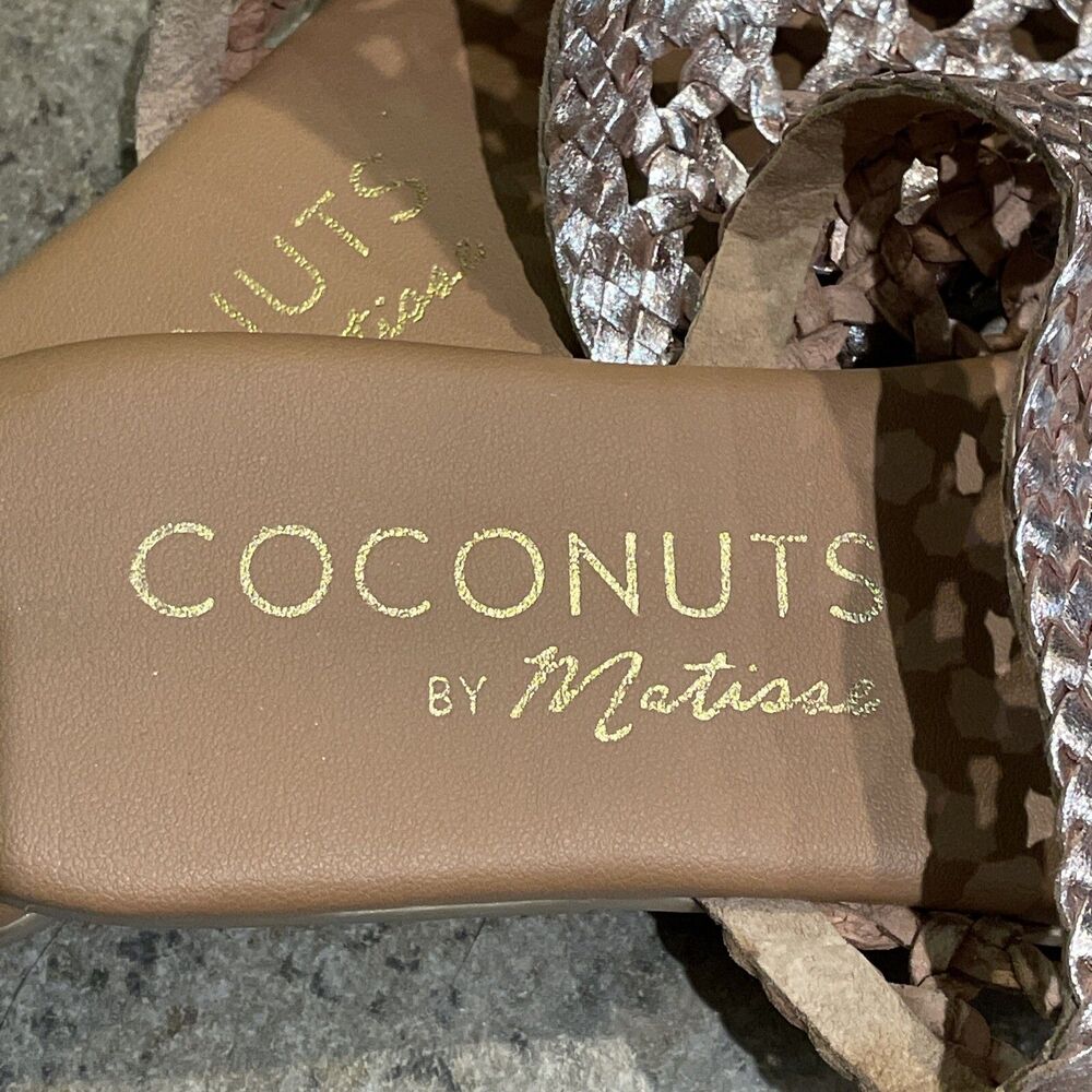 Coconuts By Matisse Island Gold Woven Leather Every Sandal Mule Shoe Womens 6M - Picture 2 of 12